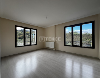 Brand-new 3-bedroom Apartment in Trabzon 6