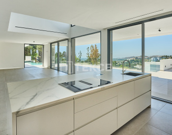 Schlüsselfertige Villa Mit Spektakulärem Blick In Benahavis 4