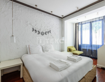 于斯屈达尔（üsküdar）公寓，距离海滩 50 米，拥有 Airbnb 房源许可证 10