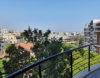 Kıbrıs Girne'de Zengin Olanaklı Sitede Manzaralı Daireler 17