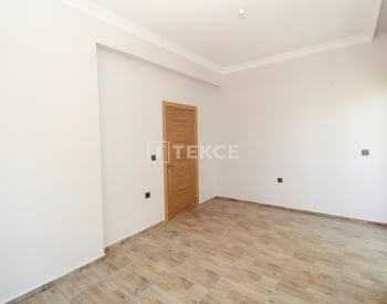 Apartments with Stunning Views Near the Sea in Yalova Koru 21