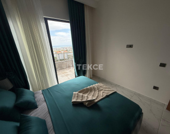 Payallar'da Faralya Residence Sitesinde Manzaralı Daire 27