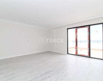 Bursa Nilüfer'de Site İçinde Manzaralı Tripleks Villa 21