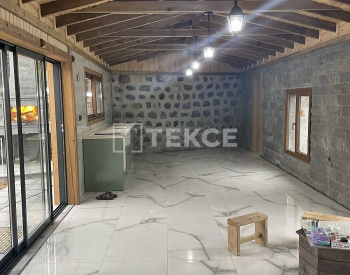 Maison En Pierre À Maçka Trabzon Avec Piscine Et Jardin D'hiver 20