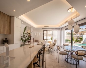 Villas Completamente Independientes Con Piscina Privadas En La Florida 5