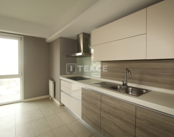 Geräumige Wohnung In Einem Komplex Mit Einkaufszentrum In İstanbul 6