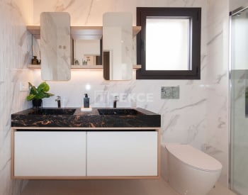 Elegant Villa with Private Pool and Solarium in Ciudad Quesada 24