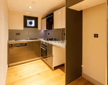 Ready to Move Apartment with Smart Home System in İstanbul 10