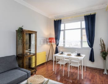 Tarihi Galata Kulesi'nde Deniz Manzaralı Eşyalı Daire 5