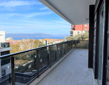Apartments with Balconies in a Complex in Mudanya Bursa