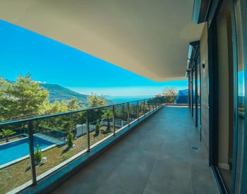 Stilfull Designvilla Med Naturutsikt I Alanya Tepe