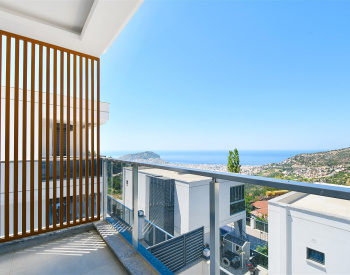 Villas Au Design Élégant Dans La Verdure À Bektaş Alanya
