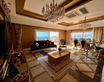 Sea-view Apartment in a Hotel-concept Complex in Alanya