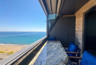 Alanya Mahmutlar'da Denize Sıfır Sitede 2+1 Eşyalı Daire 1