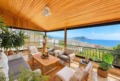 Alanya'da Kleopatra Plajı'na 500 M. Mesafede Şık Villa 1