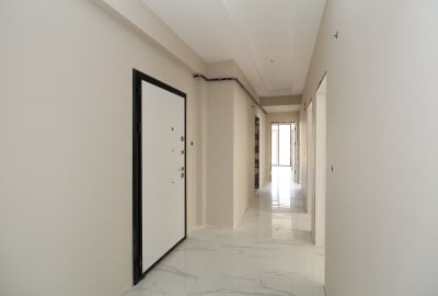 Rymliga Lägenheter I Ett Bostadskomplex På Safranvägen, Yalova 2