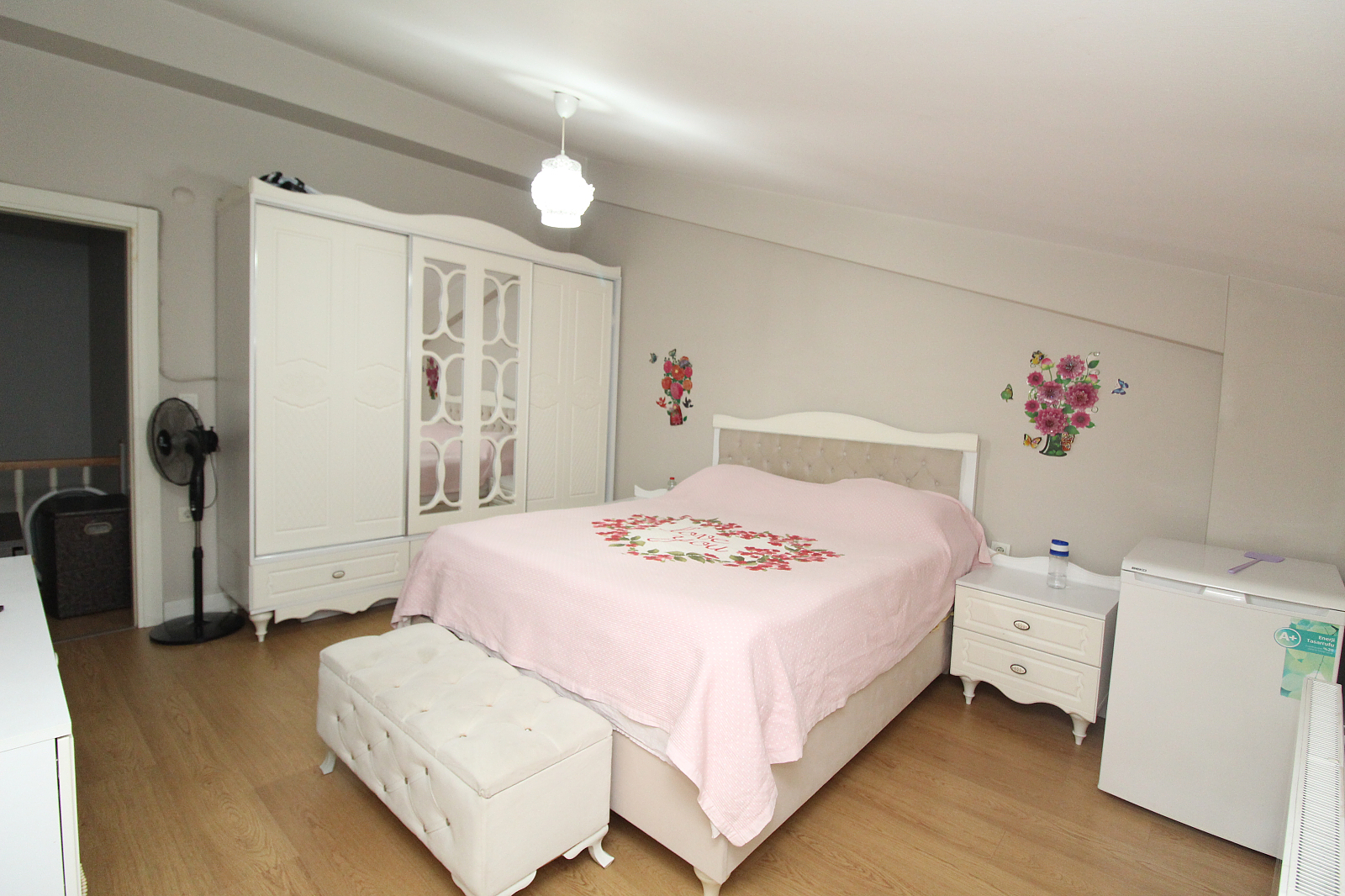 Bliźniak 3 pokoi 140 m² Eyuepsultan, Turcja