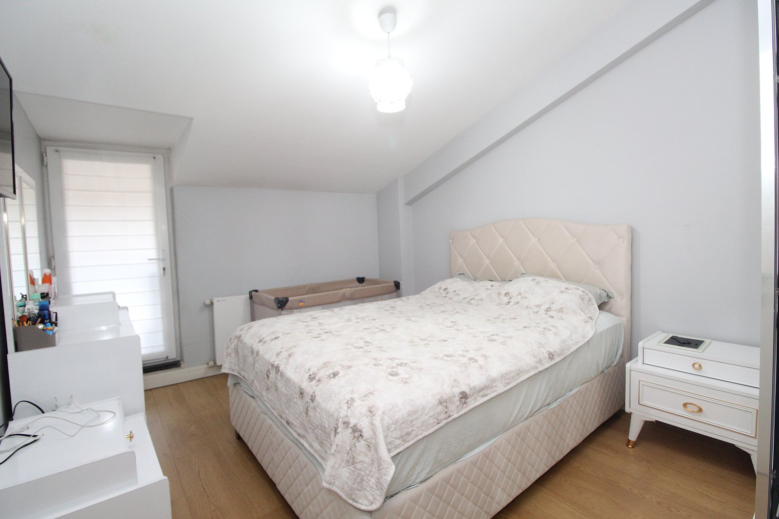 Bliźniak 3 pokoi 140 m² Eyuepsultan, Turcja