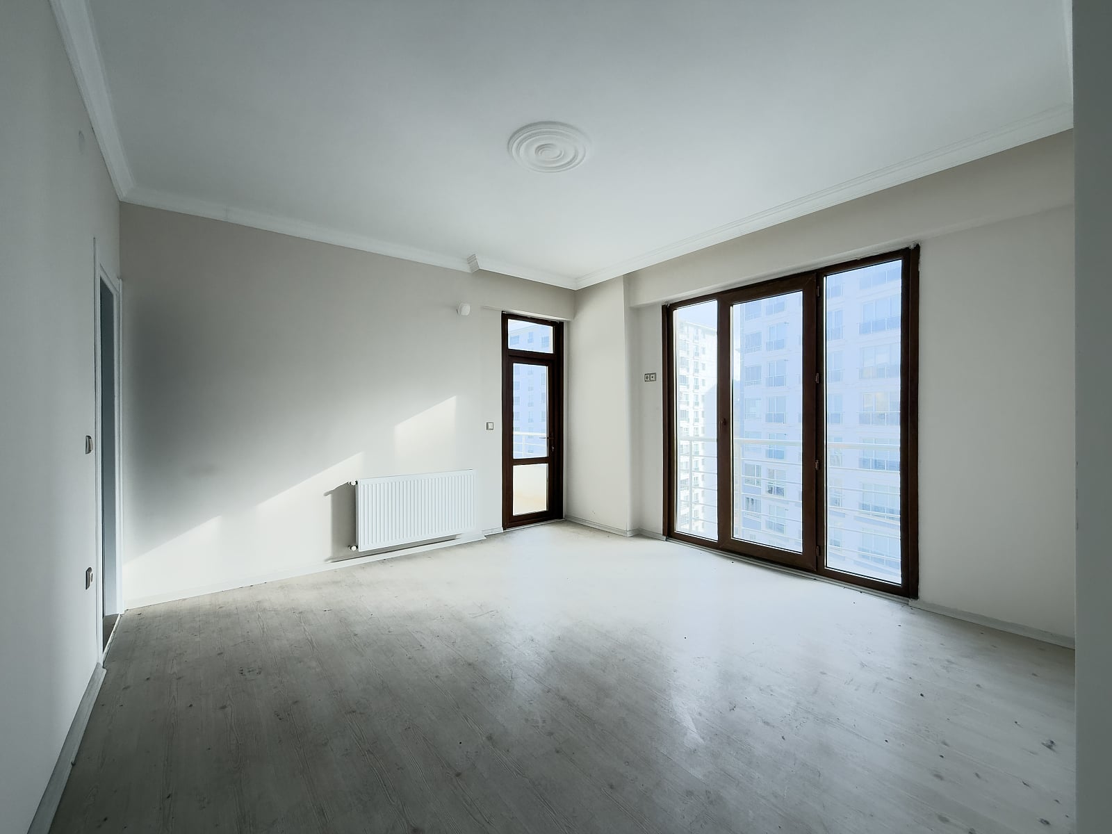 Mieszkanie 5 pokojów 215 m² Yomra, Turcja