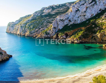 نزدیک ملک ساحلی در سان خوان، آلیکانته 22