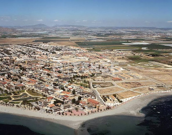 位于温暖海岸（costa Cálida）洛斯阿尔卡萨雷斯（los Alcázares）的明亮现代高尔夫公寓 19