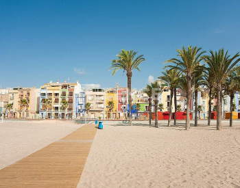 Sklep Na Głównej Ulicy Blisko Plaży W Villajoyosa 4