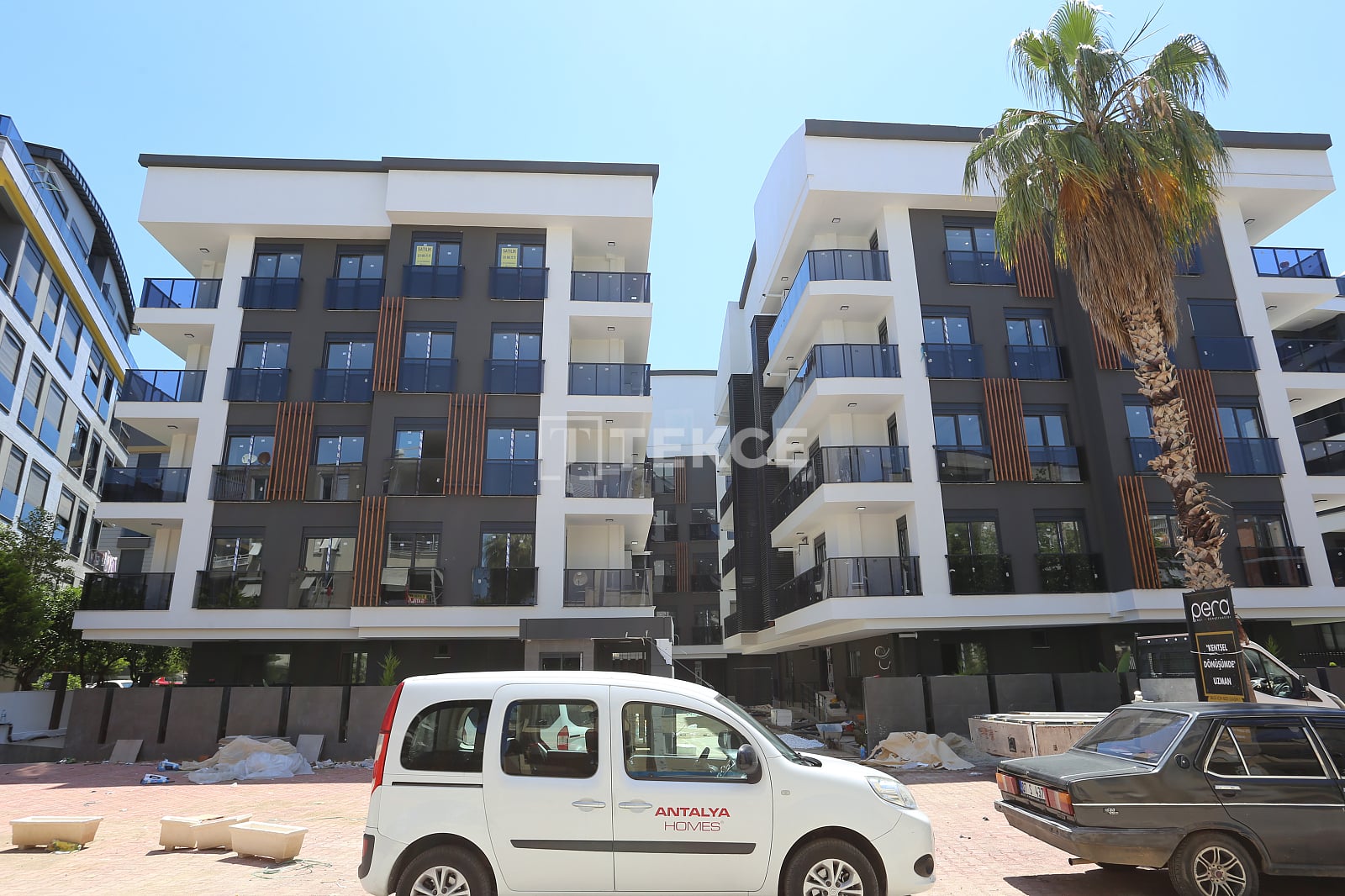 Centrally-Located Apartments in a Compound in Antalya Turkey