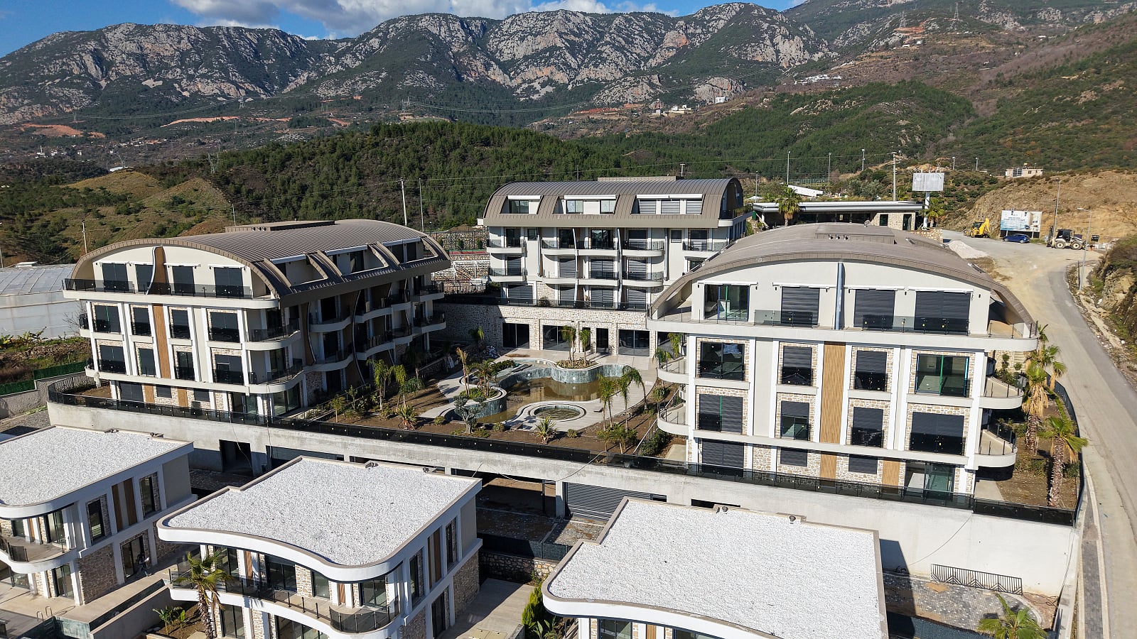 Piso en edificio nuevo Apartamentos con vistas panorámicas a la ciudad en Kargıcak Alanya