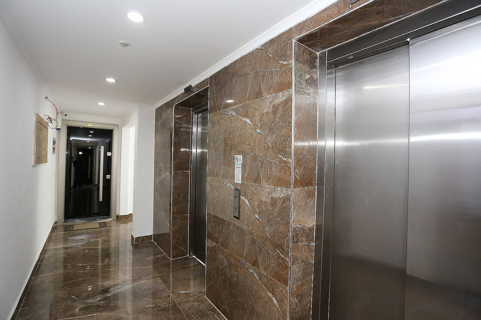 Oficina 2 habitaciones 70 m² en Kepez, Turquía