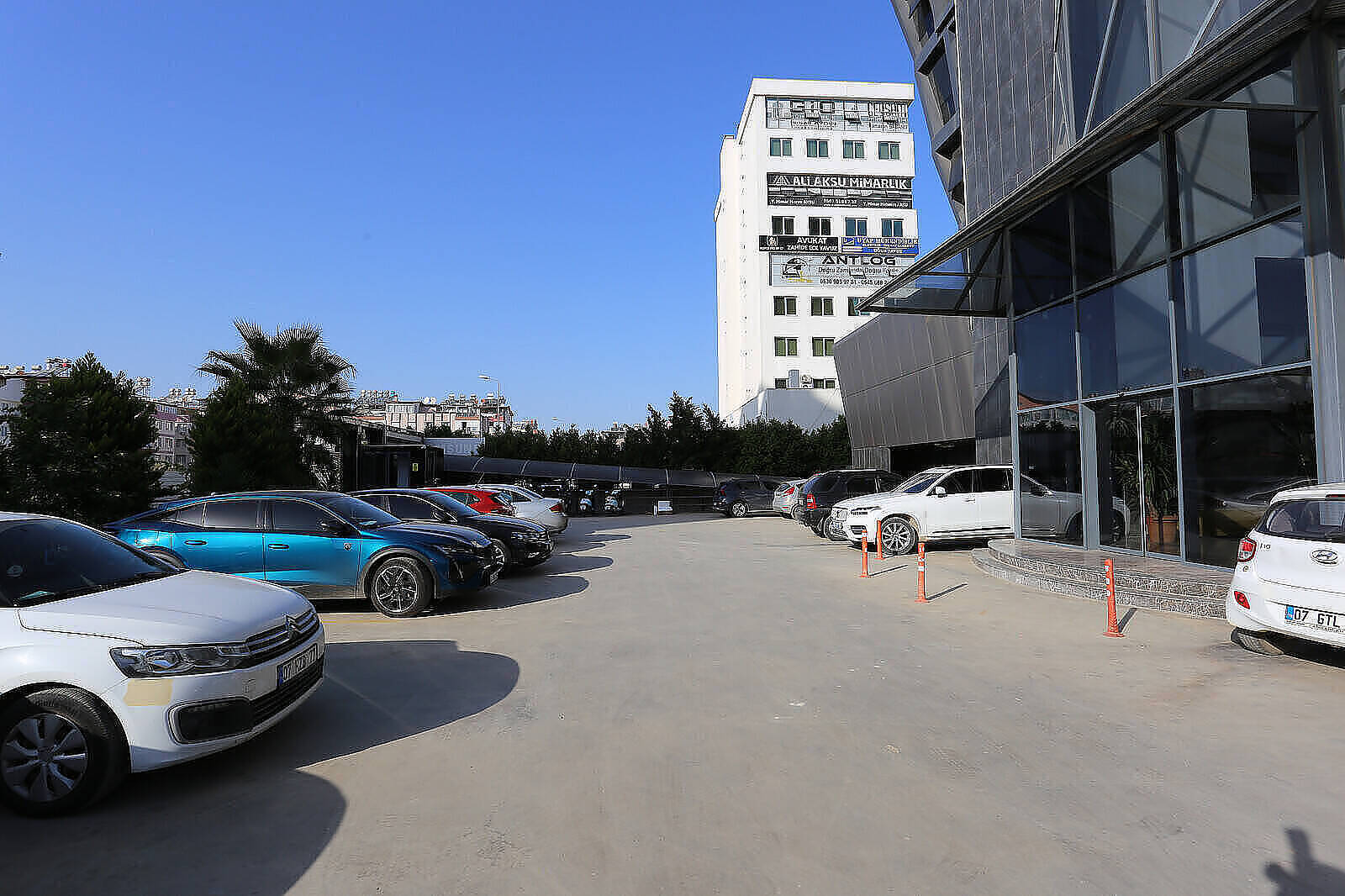 Oficina 2 habitaciones 70 m² en Kepez, Turquía