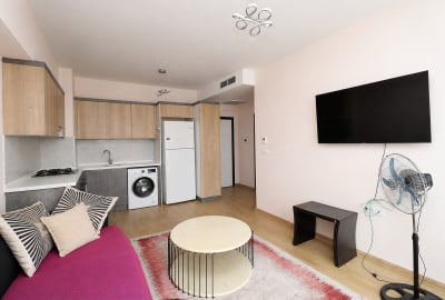 Antalya Kepez’de Tramvaya Yakın Havuzlu Sitede Kiralık Daire 1