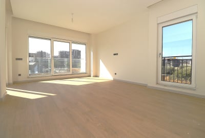 Apartamento En Alquiler En Complejo Con Piscina En Antalya 1