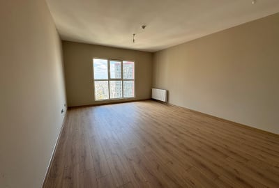 Ödül İstanbul’da Yüksek Katta 2+1 Kiralık Daire 1