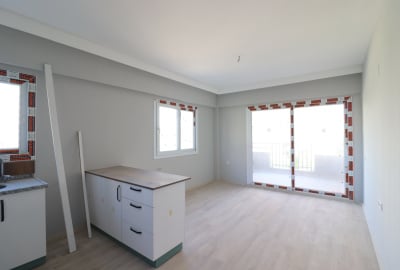 Apartamento Asequible En Alquiler En Complejo Con Piscina En Mersin 1