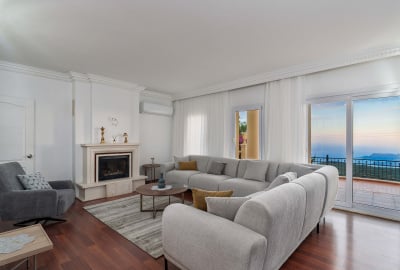 Villa À Louer Avec Vue Sur L’île De Meis À Kaş Antalya 1