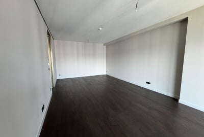 آپارتمان لوکس ۳ خوابه در طبقه بالا در بنستا آجیبادم 1