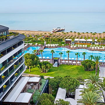 在土耳其享受海边生活的乐趣 在土耳其享受海边生活的乐趣