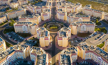 إنها منطقة سكنية في دبي