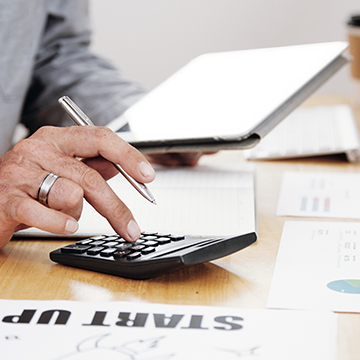 الضرائب والتكاليف الجارية للعقارات قيد الإنشاء في إسبانيا