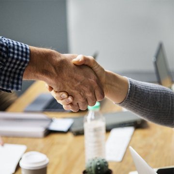 Duidelijke Taken, Geen Willekeurige Makelaars Duidelijke Taken, Geen Willekeurige Makelaars