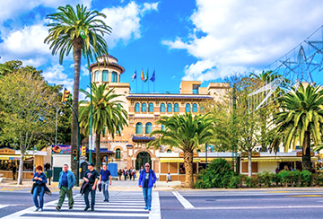 كيف تحصل على تصريح الإقامة في إسبانيا؟