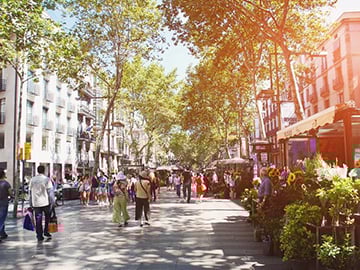 دليل شامل للمغتربين حول العيش في برشلونة