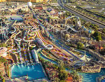 Discovering the Yas Waterworld in the UAE