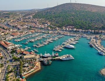 İzmir'de Günlük Hayat: Tatil Tadında Huzurlu Yaşamın Adresi