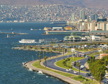 Living in İzmir Turkey as a Foreigner: Life in an Aegean Hub Living in İzmir Turkey as a Foreigner: Life in an Aegean Hub