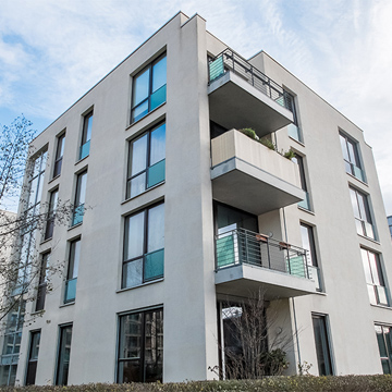 ¿Cómo pueden los inversores generar ingresos con bienes raíces?