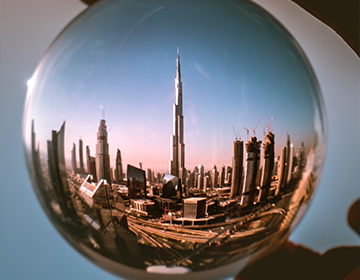 burj khalifa vy i en boll