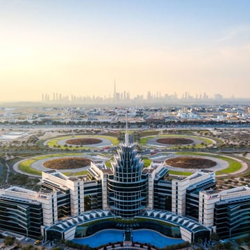 Welche aufstrebenden Stadtviertel in Dubai eignen sich am besten für Immobilieninvestitionen?