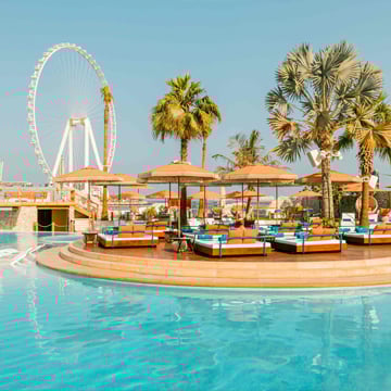 La Meilleure Destination pour les Expatriés: Dubaï ou Abu Dhabi?